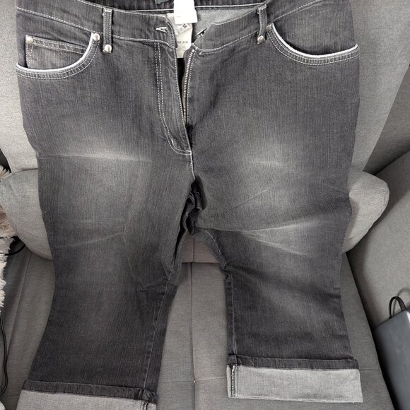 Marina Rinaldi jeans capri - Picture 3 of 6